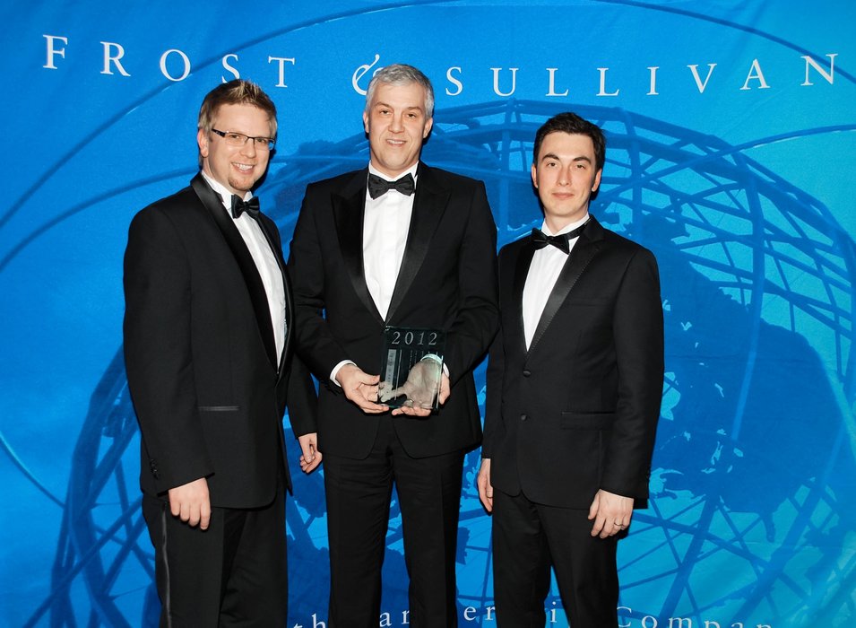 «Enastående produktinnovation»- Baumer SmartReflect Light Barrier har fått ett erkännande av Frost & Sullivan i form av utmärkelsen New Product Innovation Award